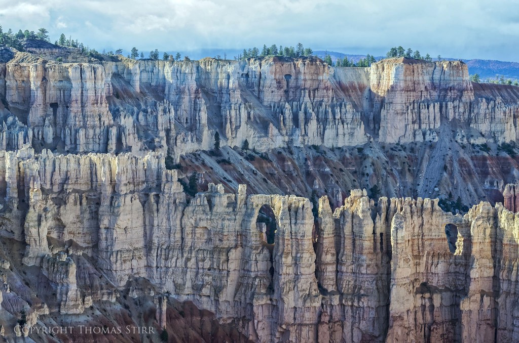 Nikon D7000, Nikkor 70-300 f/4.5-5.6 VR, f/9, 1/320, ISO-400, 70mm