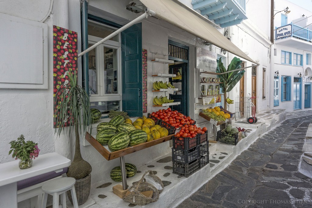 NIKON 1 V2 + 6.7-13mm f/3.5-5.6 @ 7.3mm, ISO 160, 1/125, f/5.6