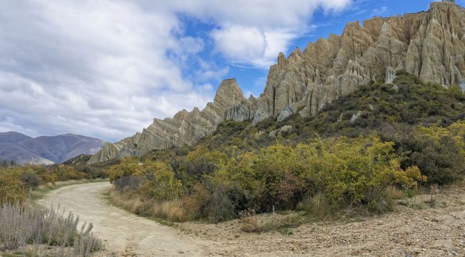 A Visit to New Zealand’s Clay Cliffs